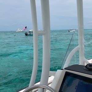 Meet your Posher, Sol